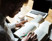 Работа с исследованиями: как работать с PubMed
